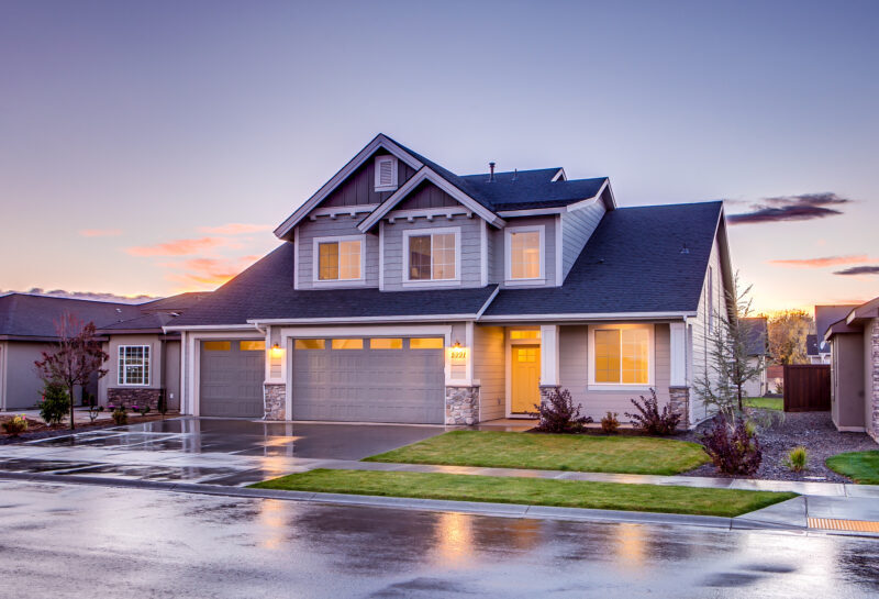 5 Things to Know Before Buying Single Family Homes