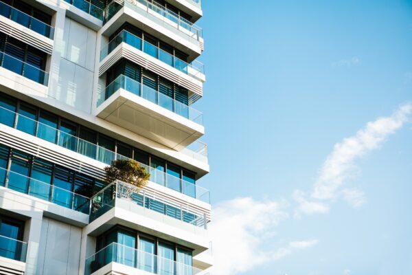 Pros and Cons of Buying a Condo